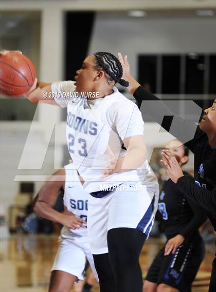 Thumbnail 2 in Mayfair vs. Diamond Ranch (CIF SS 3A Championship) photogallery.