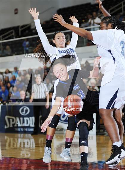 Thumbnail 1 in Mayfair vs. Diamond Ranch (CIF SS 3A Championship) photogallery.