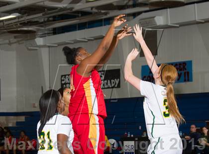 Thumbnail 1 in Yates vs. Cypress Falls (McDonald's Texas Invitational) photogallery.