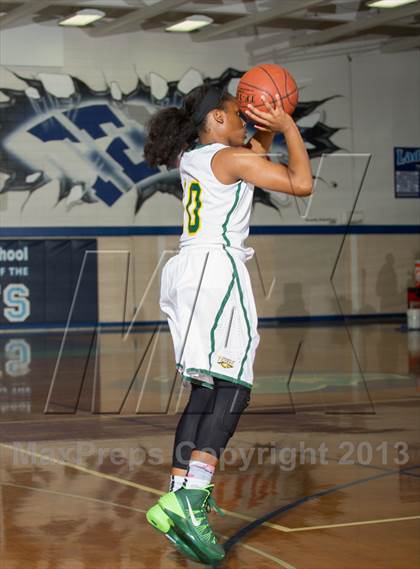 Thumbnail 3 in Yates vs. Cypress Falls (McDonald's Texas Invitational) photogallery.