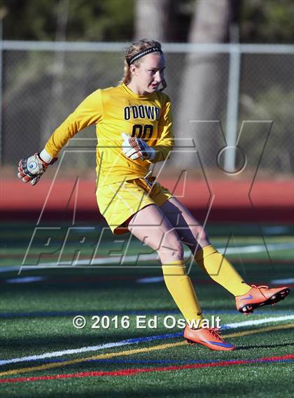 Thumbnail 2 in Las Lomas vs. Bishop O'Dowd (CIF NCS D2 Final) photogallery.