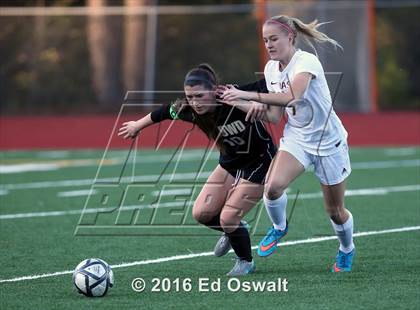 Thumbnail 2 in Las Lomas vs. Bishop O'Dowd (CIF NCS D2 Final) photogallery.
