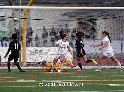 Thumbnail 2 in Las Lomas vs. Bishop O'Dowd (CIF NCS D2 Final) photogallery.
