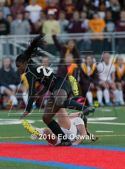 Thumbnail 3 in Las Lomas vs. Bishop O'Dowd (CIF NCS D2 Final) photogallery.