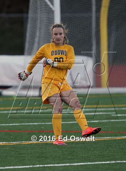 Thumbnail 2 in Las Lomas vs. Bishop O'Dowd (CIF NCS D2 Final) photogallery.