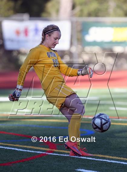 Thumbnail 2 in Las Lomas vs. Bishop O'Dowd (CIF NCS D2 Final) photogallery.