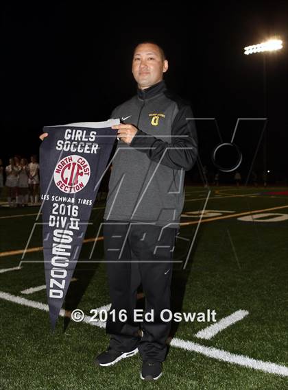 Thumbnail 2 in Las Lomas vs. Bishop O'Dowd (CIF NCS D2 Final) photogallery.