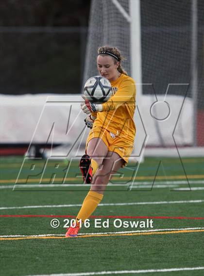 Thumbnail 2 in Las Lomas vs. Bishop O'Dowd (CIF NCS D2 Final) photogallery.