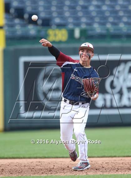 Thumbnail 3 in Seaman vs. Shawnee Heights photogallery.