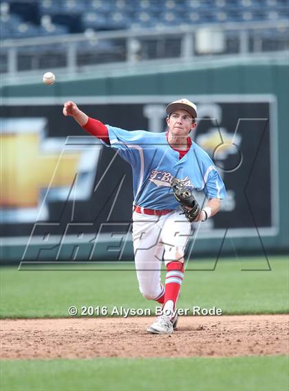 Thumbnail 3 in Seaman vs. Shawnee Heights photogallery.