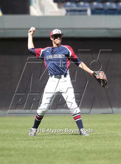 Thumbnail 3 in Seaman vs. Shawnee Heights photogallery.