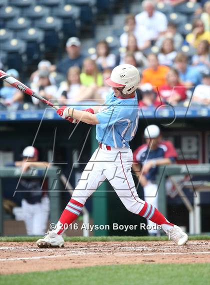 Thumbnail 2 in Seaman vs. Shawnee Heights photogallery.