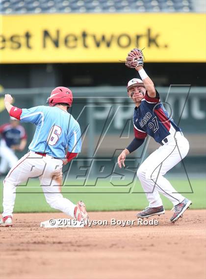 Thumbnail 2 in Seaman vs. Shawnee Heights photogallery.