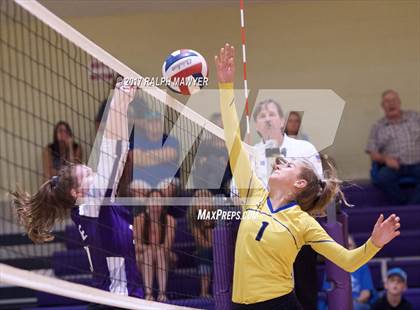 Thumbnail 3 in Blanco @ Boerne photogallery.