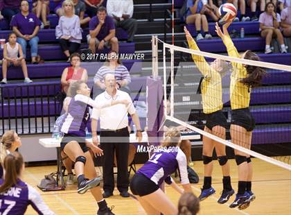 Thumbnail 2 in Blanco @ Boerne photogallery.