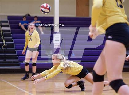 Thumbnail 3 in Blanco @ Boerne photogallery.