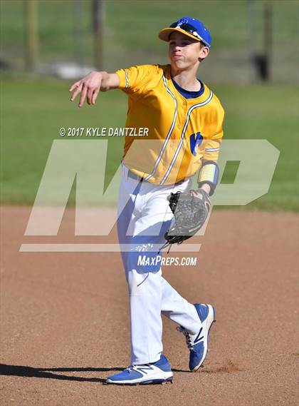 Thumbnail 1 in Sam Rayburn vs Bland (Blue Ridge Tournament) photogallery.