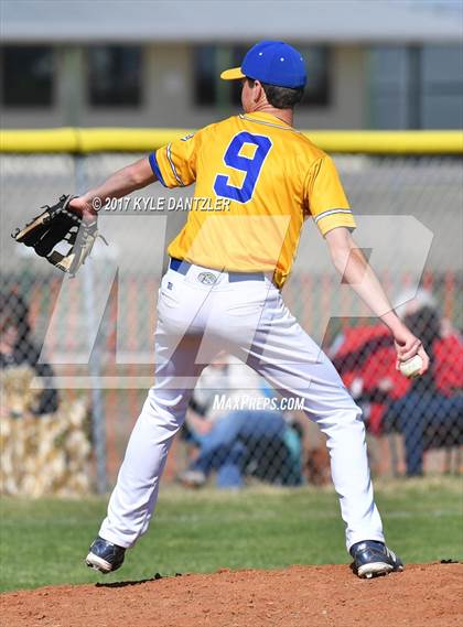 Thumbnail 3 in Sam Rayburn vs Bland (Blue Ridge Tournament) photogallery.