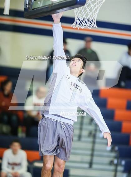 Thumbnail 2 in Chaminade vs  St. Francis photogallery.