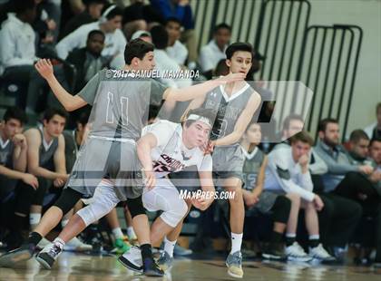 Thumbnail 3 in Chaminade vs  St. Francis photogallery.