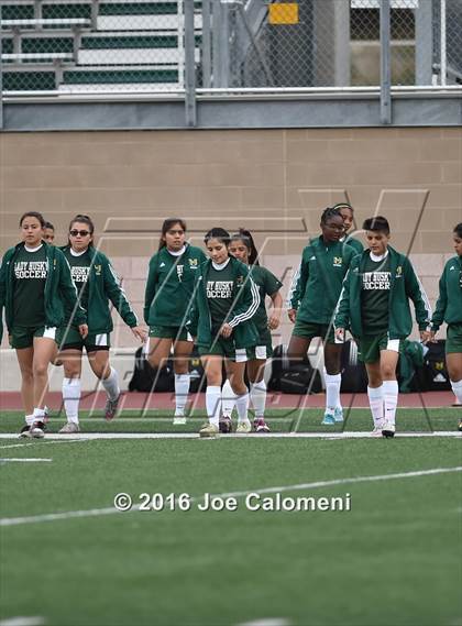 Thumbnail 1 in Holmes vs Wagner (Farris Stadium) photogallery.
