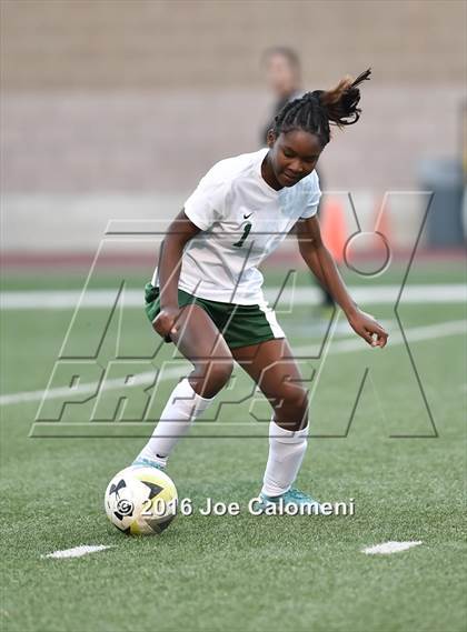 Thumbnail 2 in Holmes vs Wagner (Farris Stadium) photogallery.