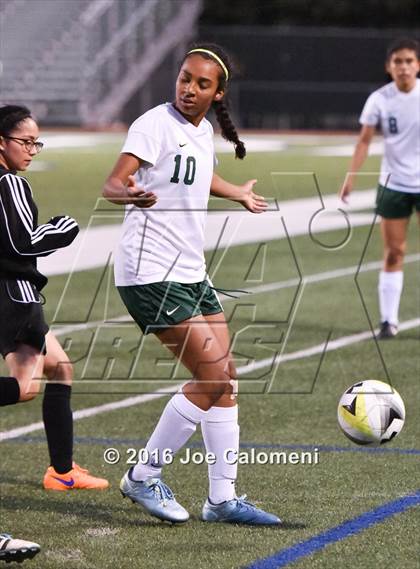 Thumbnail 3 in Holmes vs Wagner (Farris Stadium) photogallery.