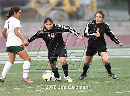 Thumbnail 1 in Holmes vs Wagner (Farris Stadium) photogallery.