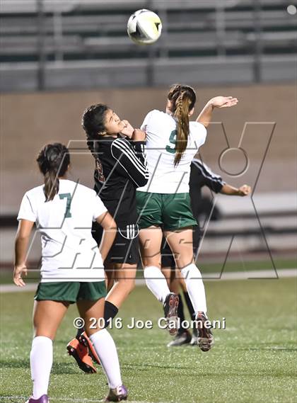 Thumbnail 1 in Holmes vs Wagner (Farris Stadium) photogallery.