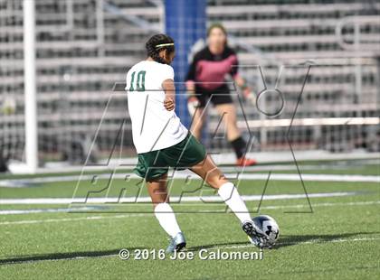 Thumbnail 2 in Holmes vs Wagner (Farris Stadium) photogallery.