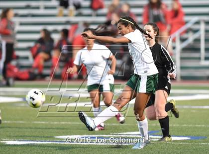 Thumbnail 1 in Holmes vs Wagner (Farris Stadium) photogallery.
