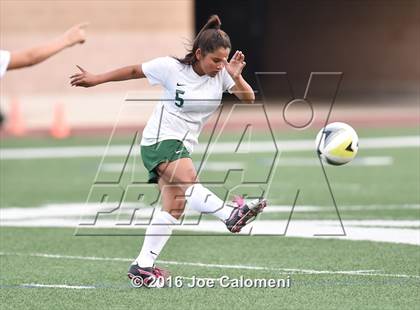 Thumbnail 1 in Holmes vs Wagner (Farris Stadium) photogallery.