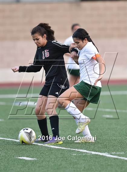 Thumbnail 3 in Holmes vs Wagner (Farris Stadium) photogallery.