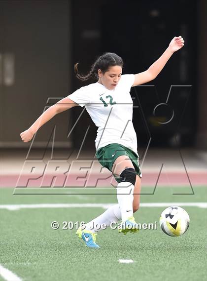 Thumbnail 2 in Holmes vs Wagner (Farris Stadium) photogallery.