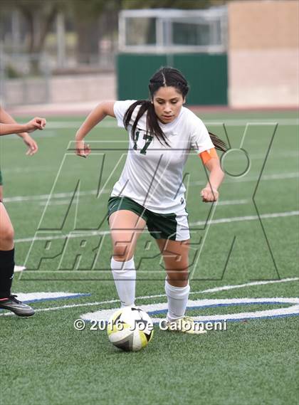 Thumbnail 1 in Holmes vs Wagner (Farris Stadium) photogallery.