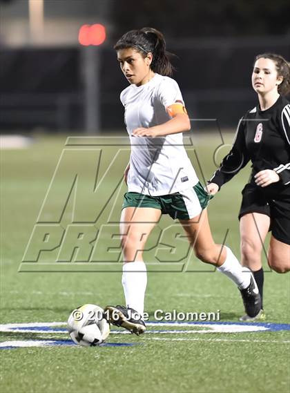 Thumbnail 2 in Holmes vs Wagner (Farris Stadium) photogallery.