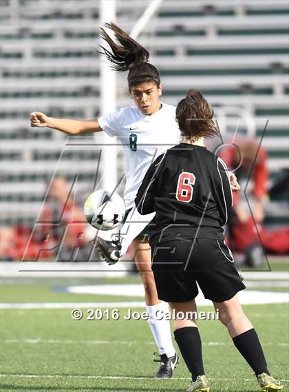 Thumbnail 3 in Holmes vs Wagner (Farris Stadium) photogallery.