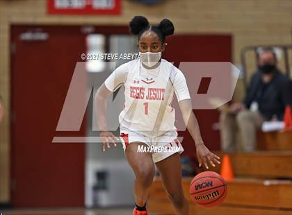 Thumbnail 2 in Grandview @ Regis Jesuit (CHSAA 5A Final Four) photogallery.
