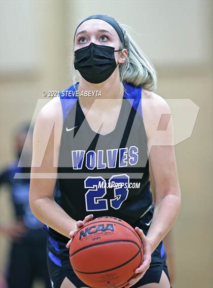 Thumbnail 2 in Grandview @ Regis Jesuit (CHSAA 5A Final Four) photogallery.