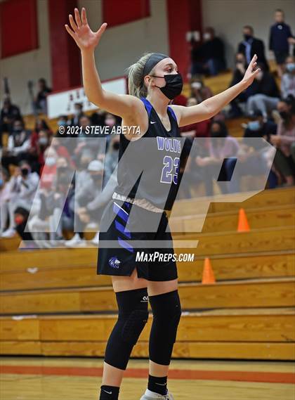 Thumbnail 2 in Grandview @ Regis Jesuit (CHSAA 5A Final Four) photogallery.