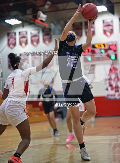 Thumbnail 2 in Grandview @ Regis Jesuit (CHSAA 5A Final Four) photogallery.