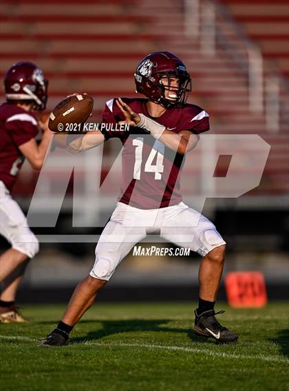 Thumbnail 1 in Strasburg @ Warren County photogallery.