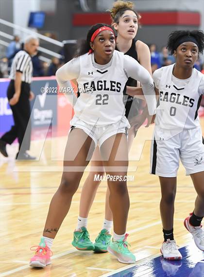 Thumbnail 2 in Example Academy Red vs. Lincoln Prep (Ontario, Canada) - (Nike Tournament of Champions) photogallery.