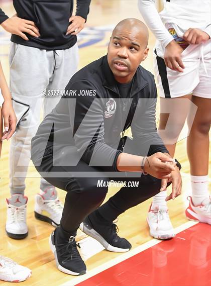 Thumbnail 1 in Example Academy Red vs. Lincoln Prep (Ontario, Canada) - (Nike Tournament of Champions) photogallery.