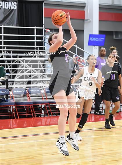 Thumbnail 2 in Example Academy Red vs. Lincoln Prep (Ontario, Canada) - (Nike Tournament of Champions) photogallery.
