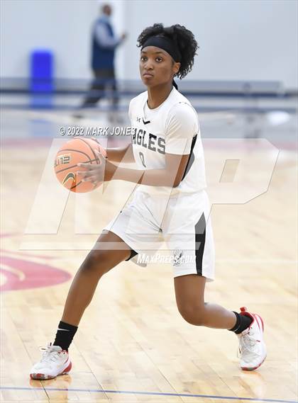 Thumbnail 2 in Example Academy Red vs. Lincoln Prep (Ontario, Canada) - (Nike Tournament of Champions) photogallery.
