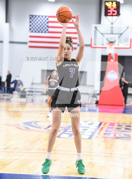 Thumbnail 3 in Example Academy Red vs. Lincoln Prep (Ontario, Canada) - (Nike Tournament of Champions) photogallery.
