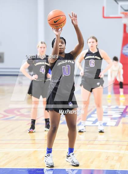 Thumbnail 1 in Example Academy Red vs. Lincoln Prep (Ontario, Canada) - (Nike Tournament of Champions) photogallery.