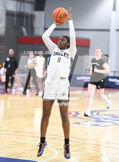Thumbnail 3 in Example Academy Red vs. Lincoln Prep (Ontario, Canada) - (Nike Tournament of Champions) photogallery.