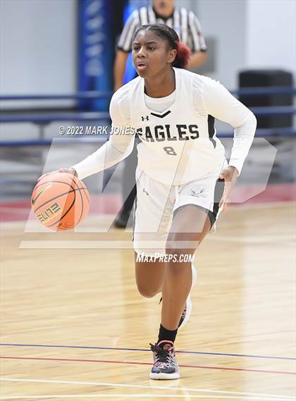 Thumbnail 1 in Example Academy Red vs. Lincoln Prep (Ontario, Canada) - (Nike Tournament of Champions) photogallery.